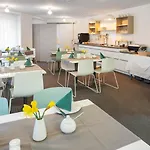 Appartis - Am Stadtpark 3* Sindelfingen