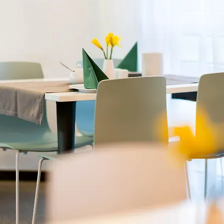 Appartis - Am Stadtpark Hotel Sindelfingen