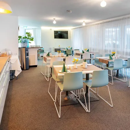 Appartis - Am Stadtpark 3*