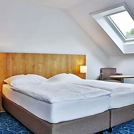 Hotel Appartis - Am Stadtpark 3*