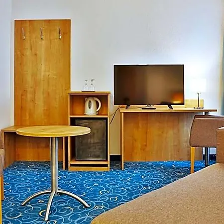 Hotel Appartis - Am Stadtpark 3*